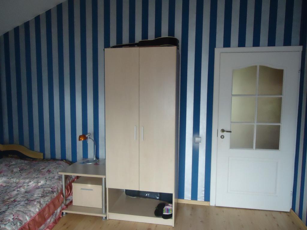 Homestay Roja Vilna Habitación foto