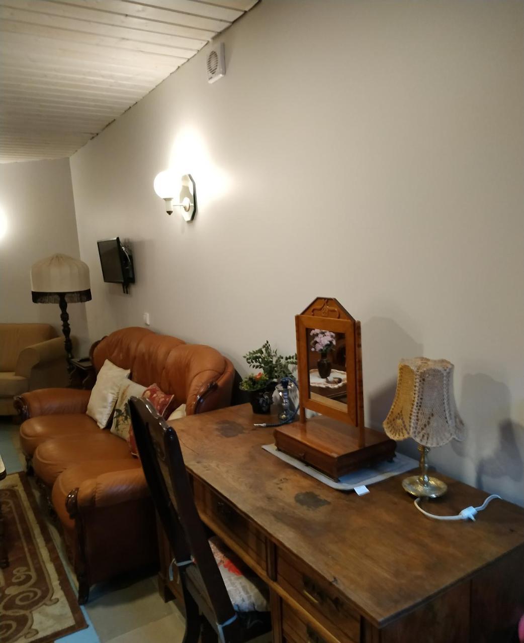 Homestay Roja Vilna Exterior foto